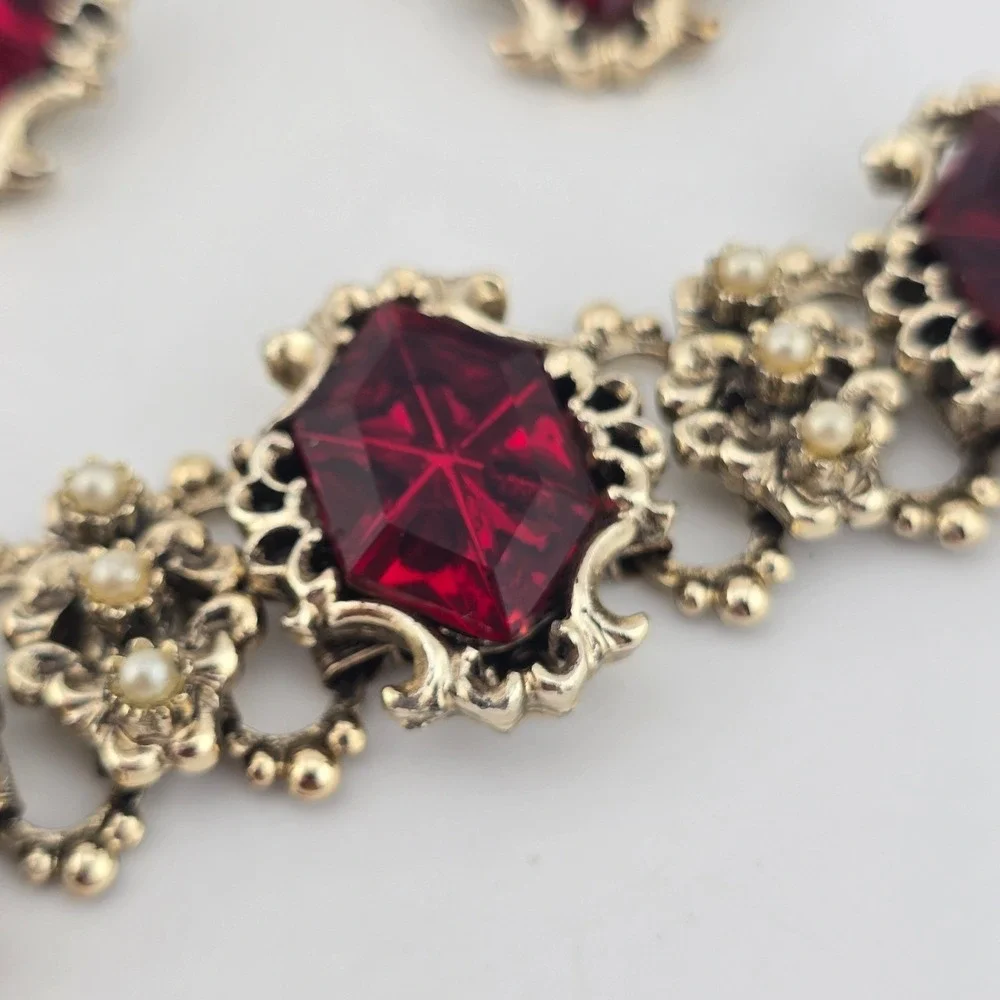 Vintage Art Deco Red Glass Gold Tone Panel Bracelet & Clip On Set
